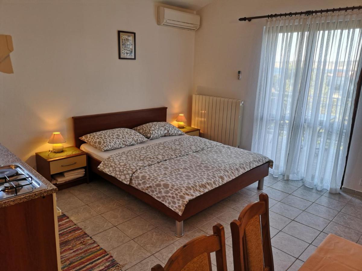 Villa Nina Seline Buitenkant foto